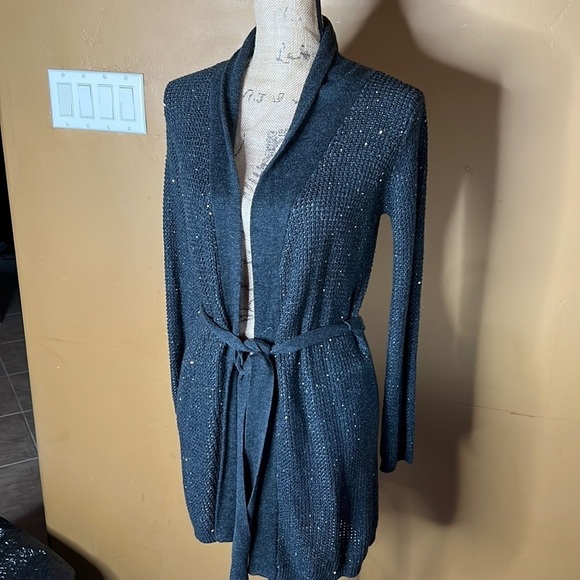 Victoria’s Secret Charcoal Gray w/ Silver Sequin Cardigan Wrap Size S - Picture 2 of 8